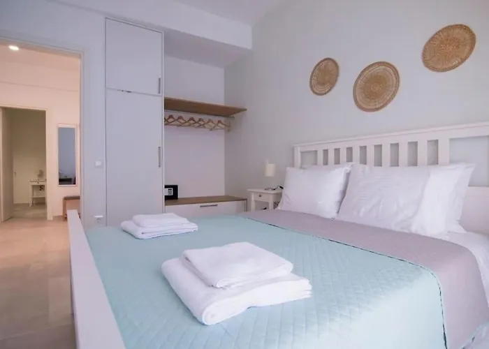 Charming Sweet Apt @Garitsa!